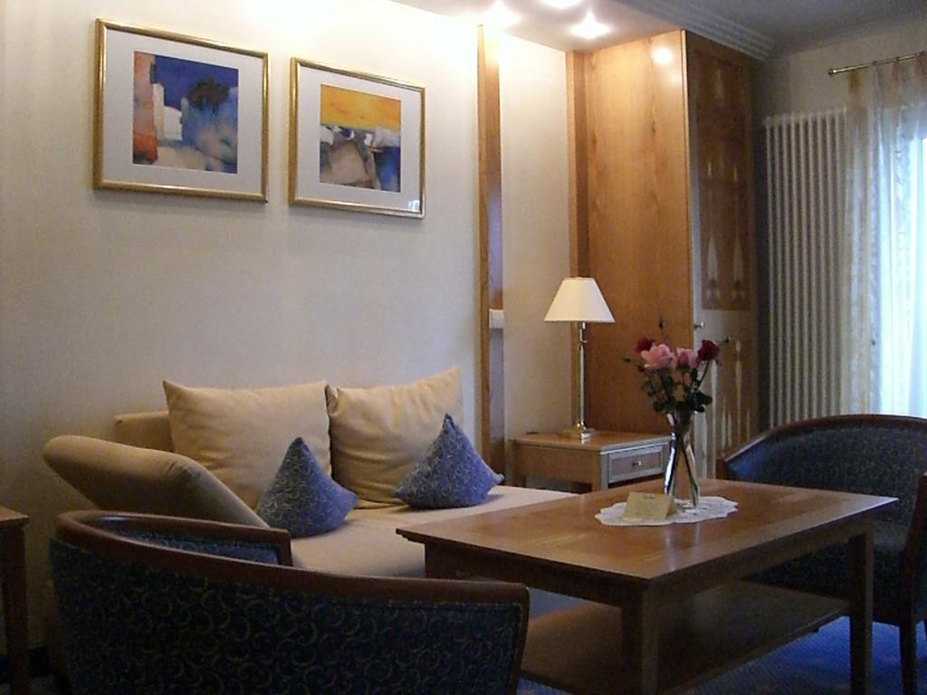 Hotel-Restaurant Schwedi Langenargen Oda fotoğraf